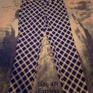 Mostly express clothing